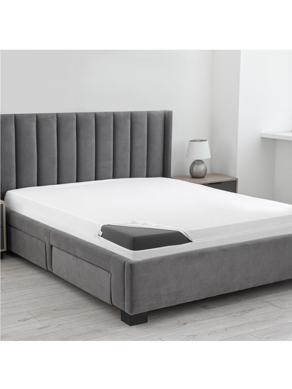 King Size Waterproof Mattress Encasement Protector - Picture 6 of 7